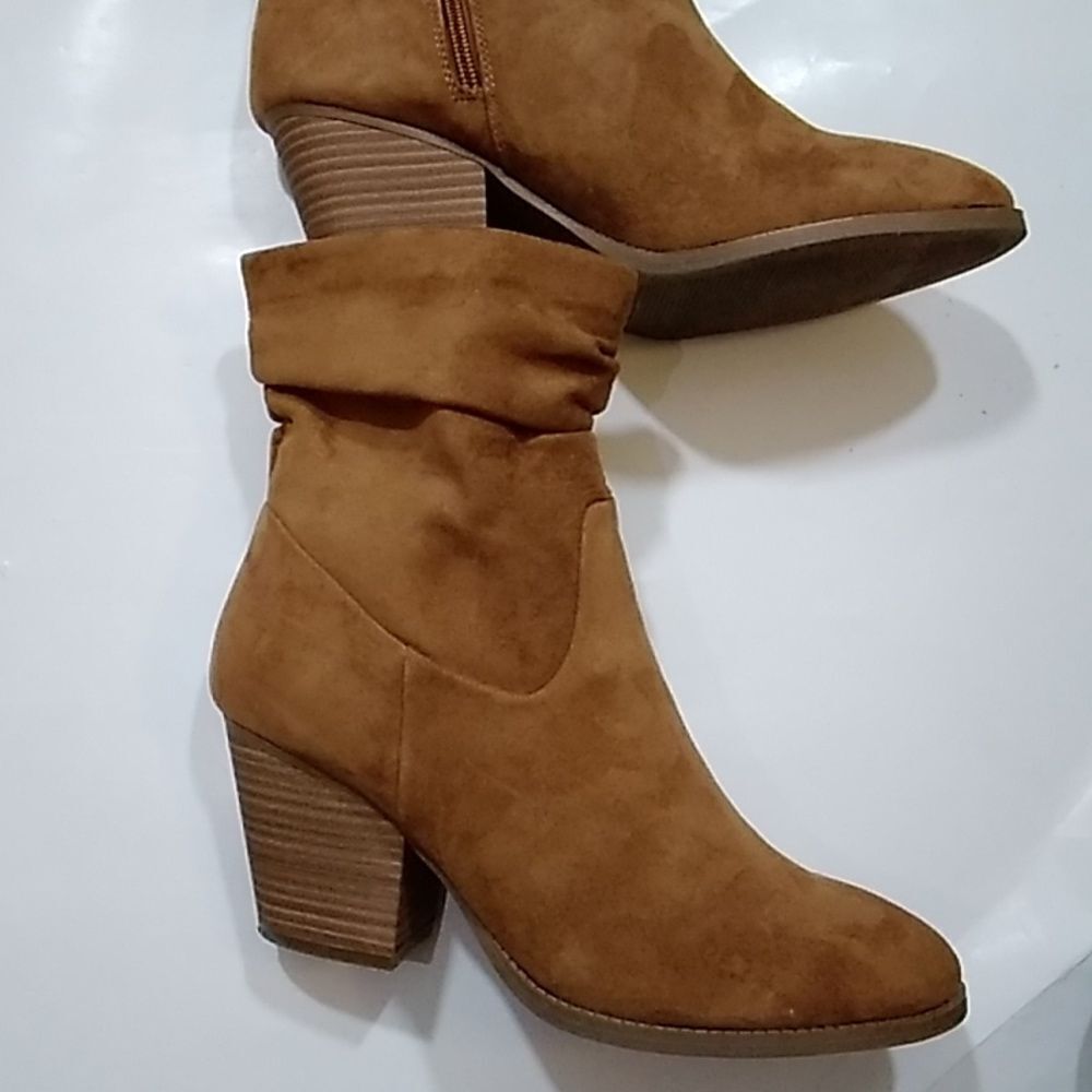 Universal Threads Women's Shoes Size 11 Boots